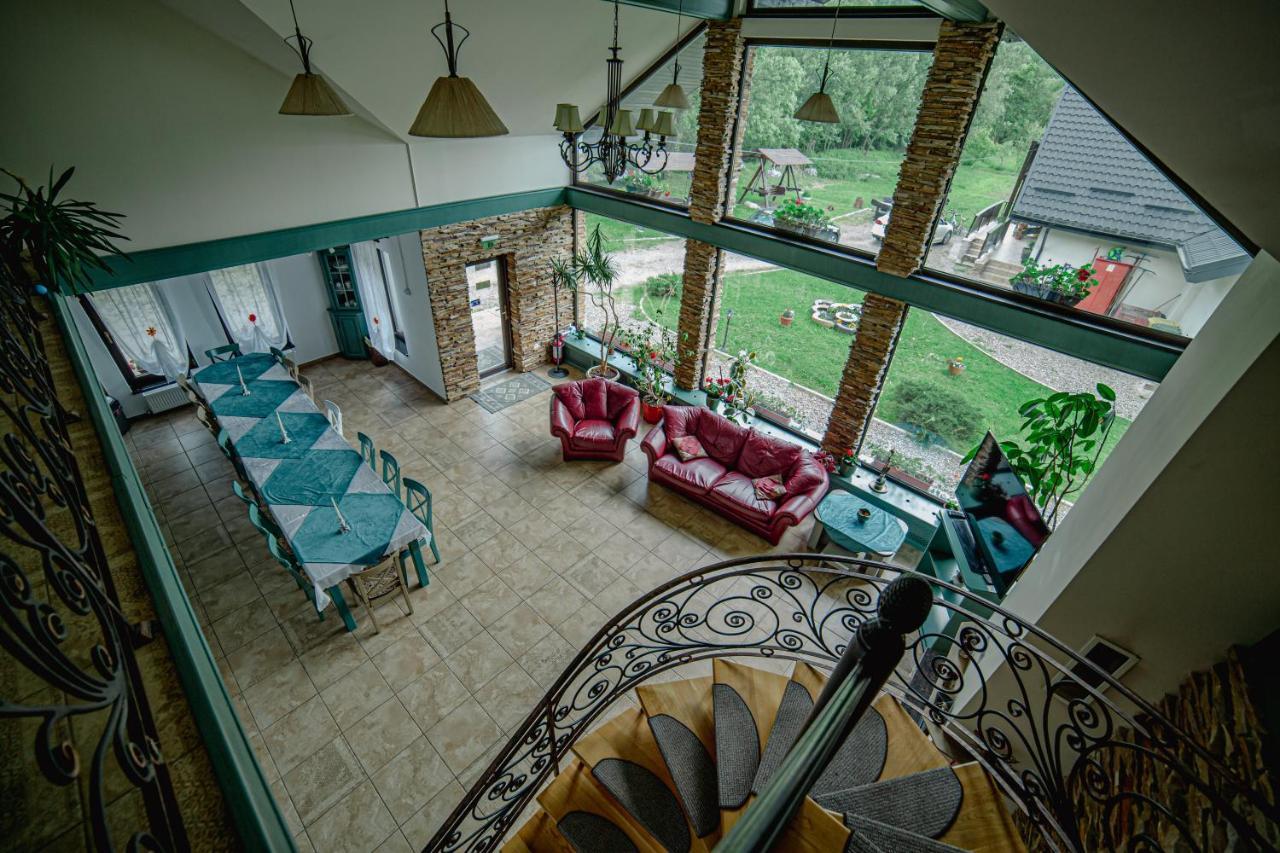 Pensiunea Arc Bucovina Vama  Exterior foto